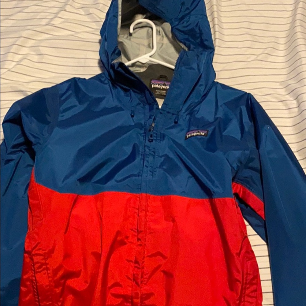 Patagonia windbreaker